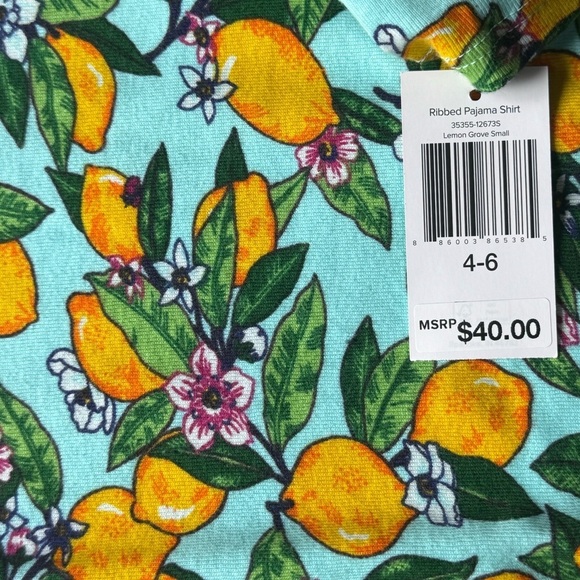 Vera Bradley Lemon Print Top size Small - Picture 2 of 5